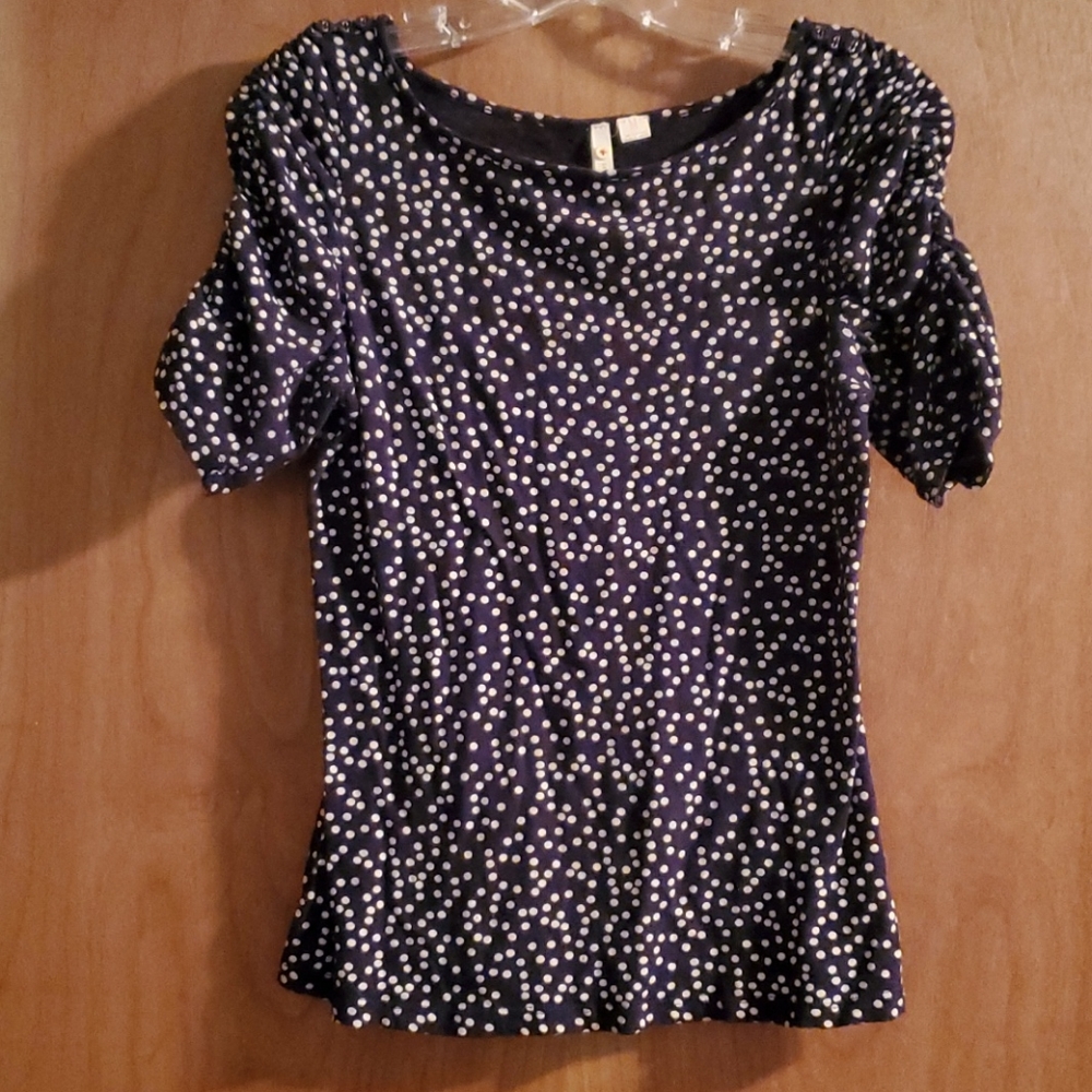 Anthropology, Little Yellow Button top M